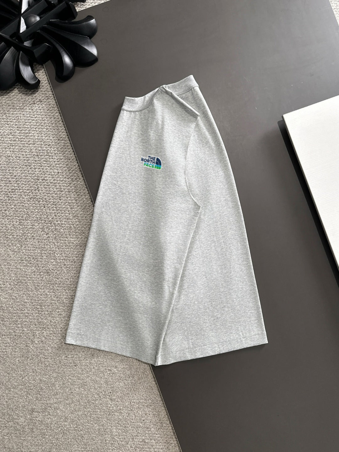 LuxluxHouse Best Quality Clothes The North Face & MLB T-shirt