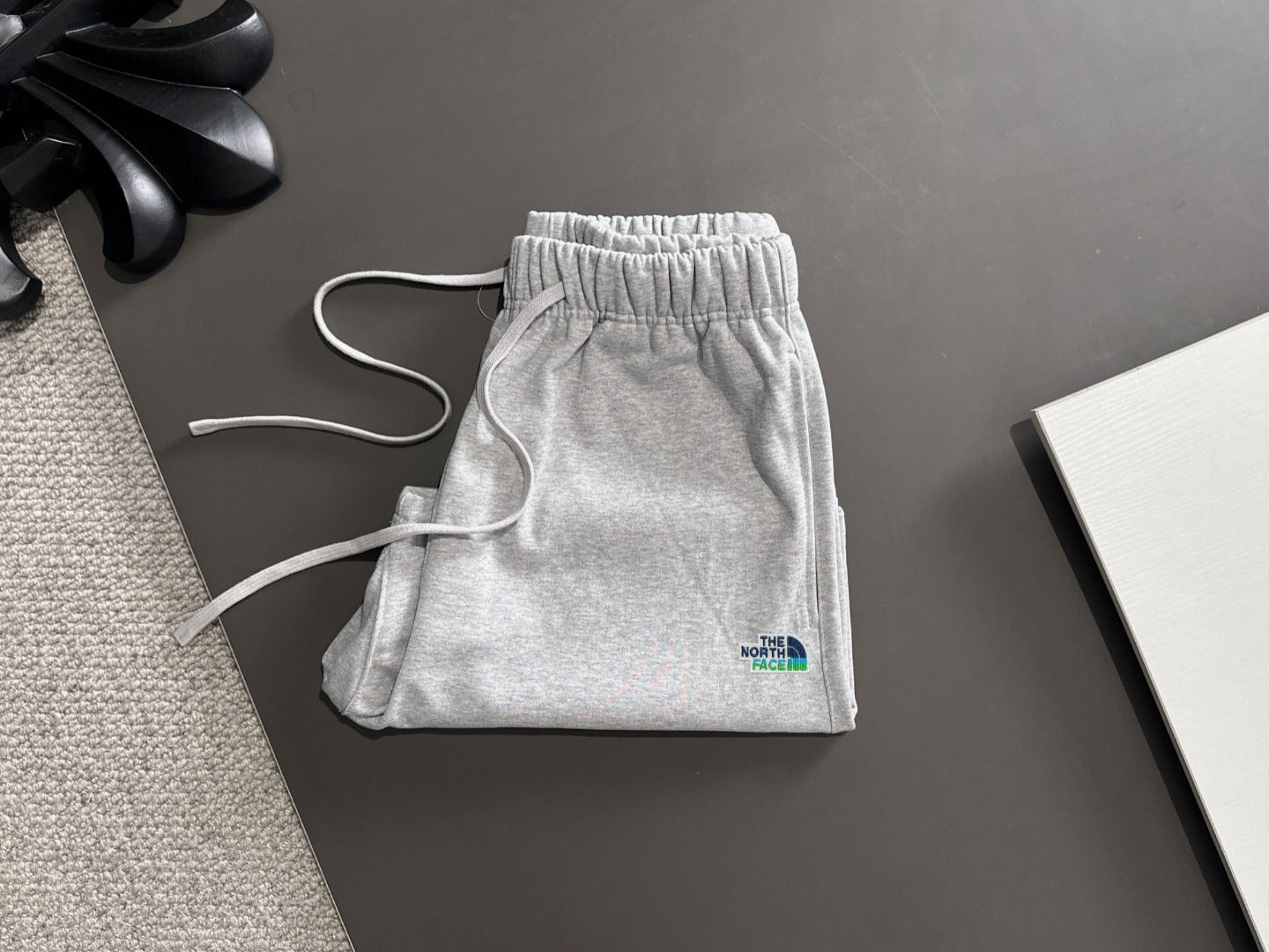 LuxluxHouse Best Quality Clothes The North Face & MLB T-shirt