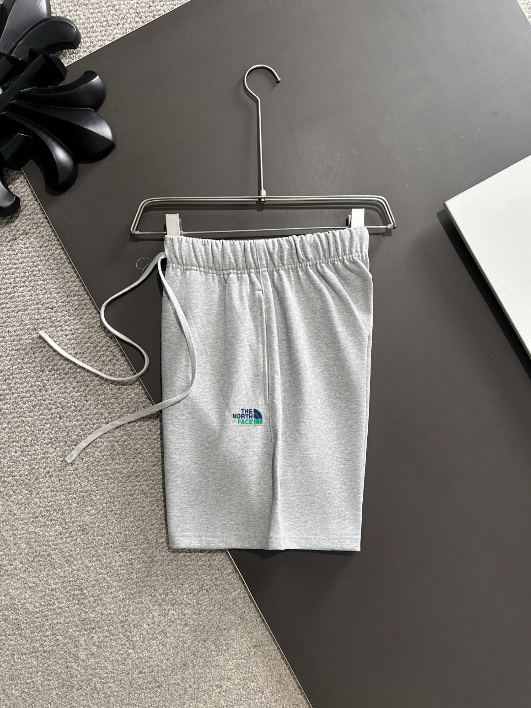 LuxluxHouse Best Quality Clothes The North Face & MLB T-shirt