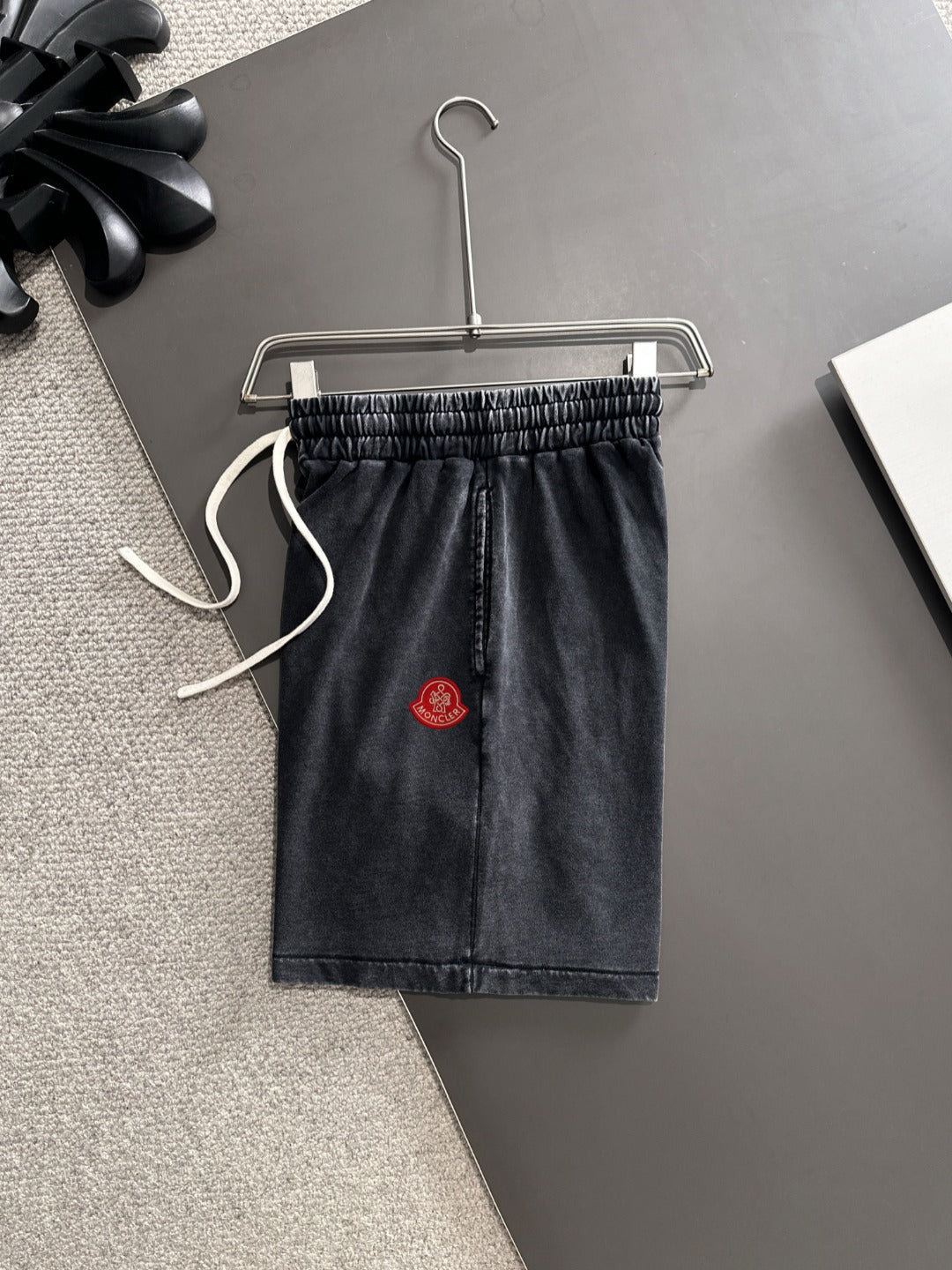 LuxluxHouse Best Quality Clothes Pants Moncler