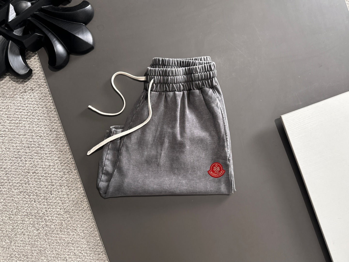 LuxluxHouse Best Quality Clothes Pants Moncler