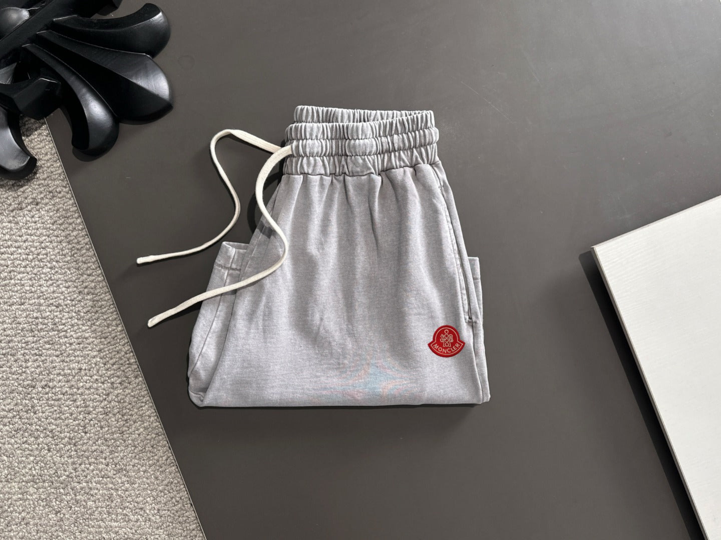 LuxluxHouse Best Quality Clothes Pants Moncler