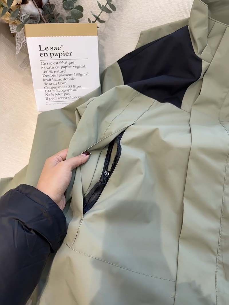 LuxluxHouse Best Quality Clothes The North Face & MLB Coats & Jackets