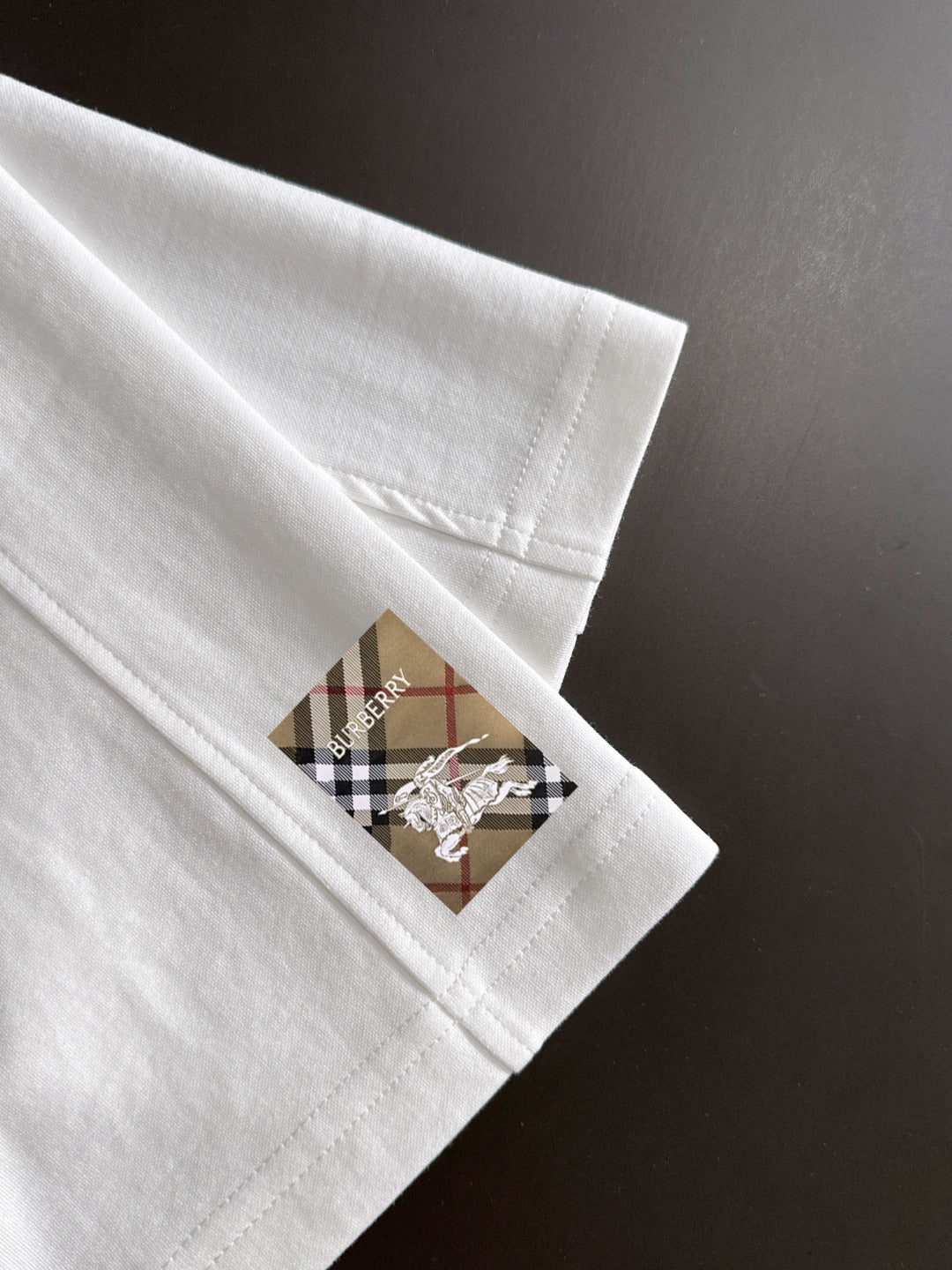LuxluxHouse Best Quality Clothes Burberry T-shirt