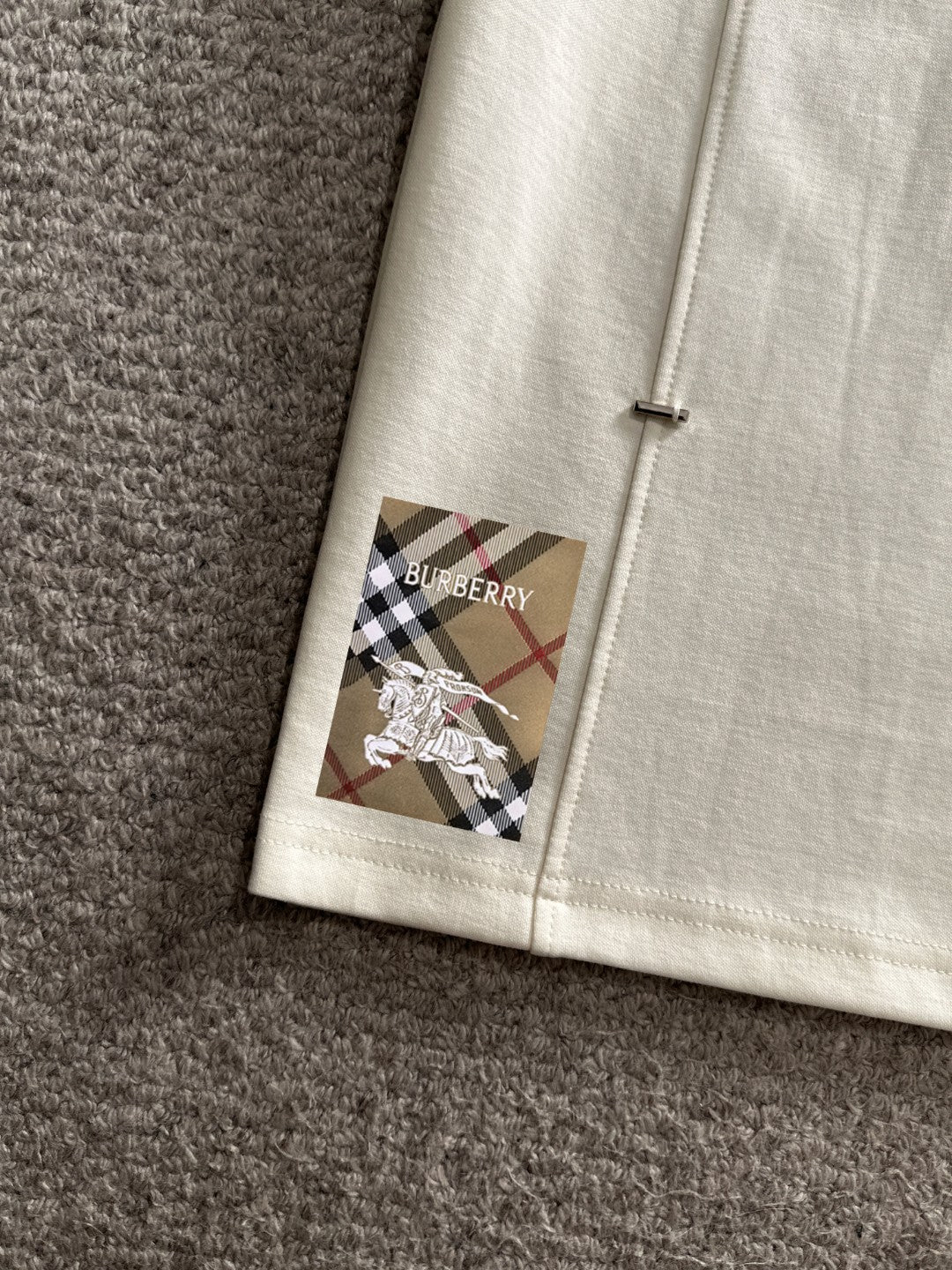 LuxluxHouse Best Quality Clothes Burberry T-shirt