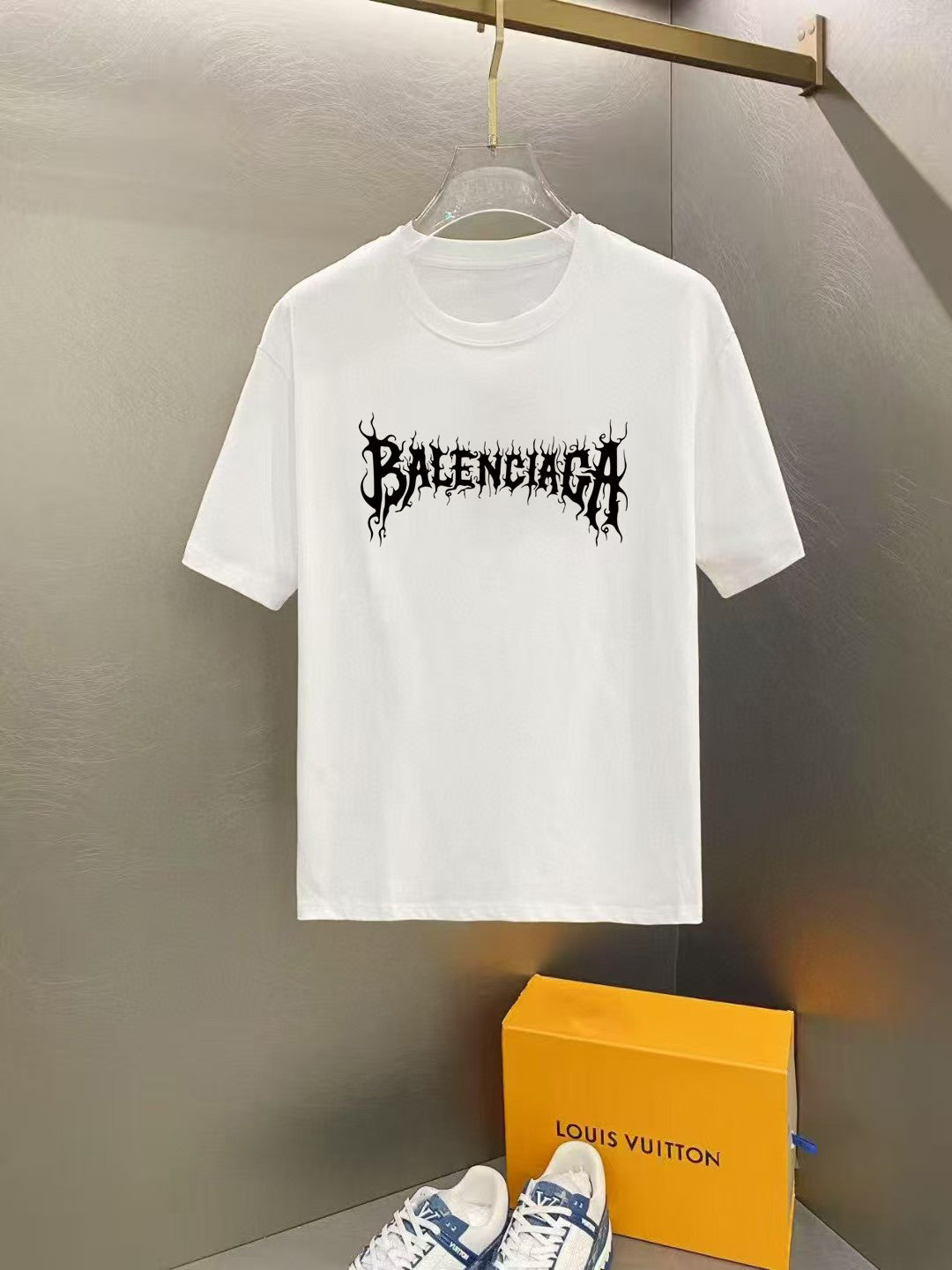 LuxluxHouse Best Quality Clothes Balenciaga T-shirt