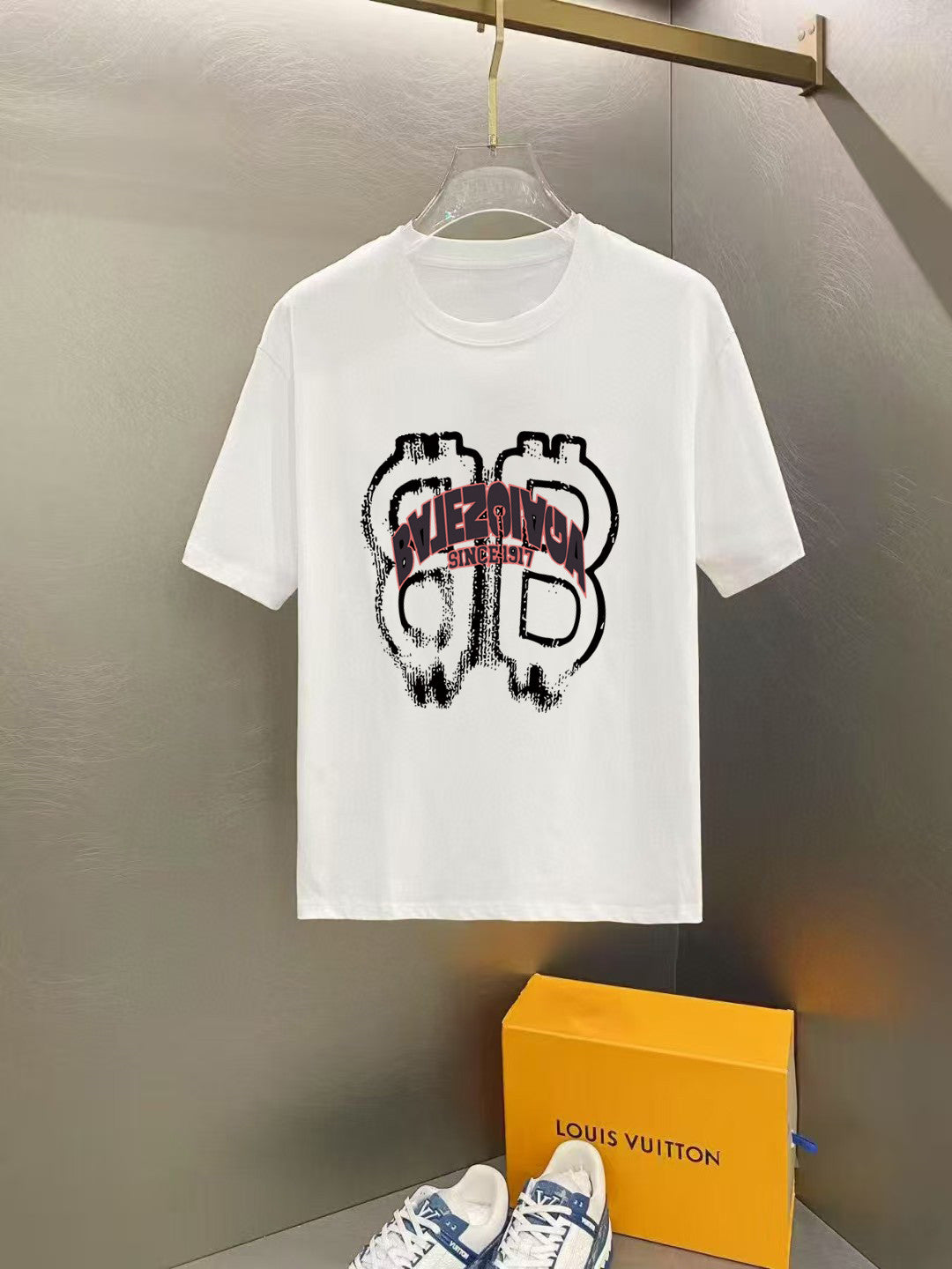 LuxluxHouse Best Quality Clothes Balenciaga T-shirt