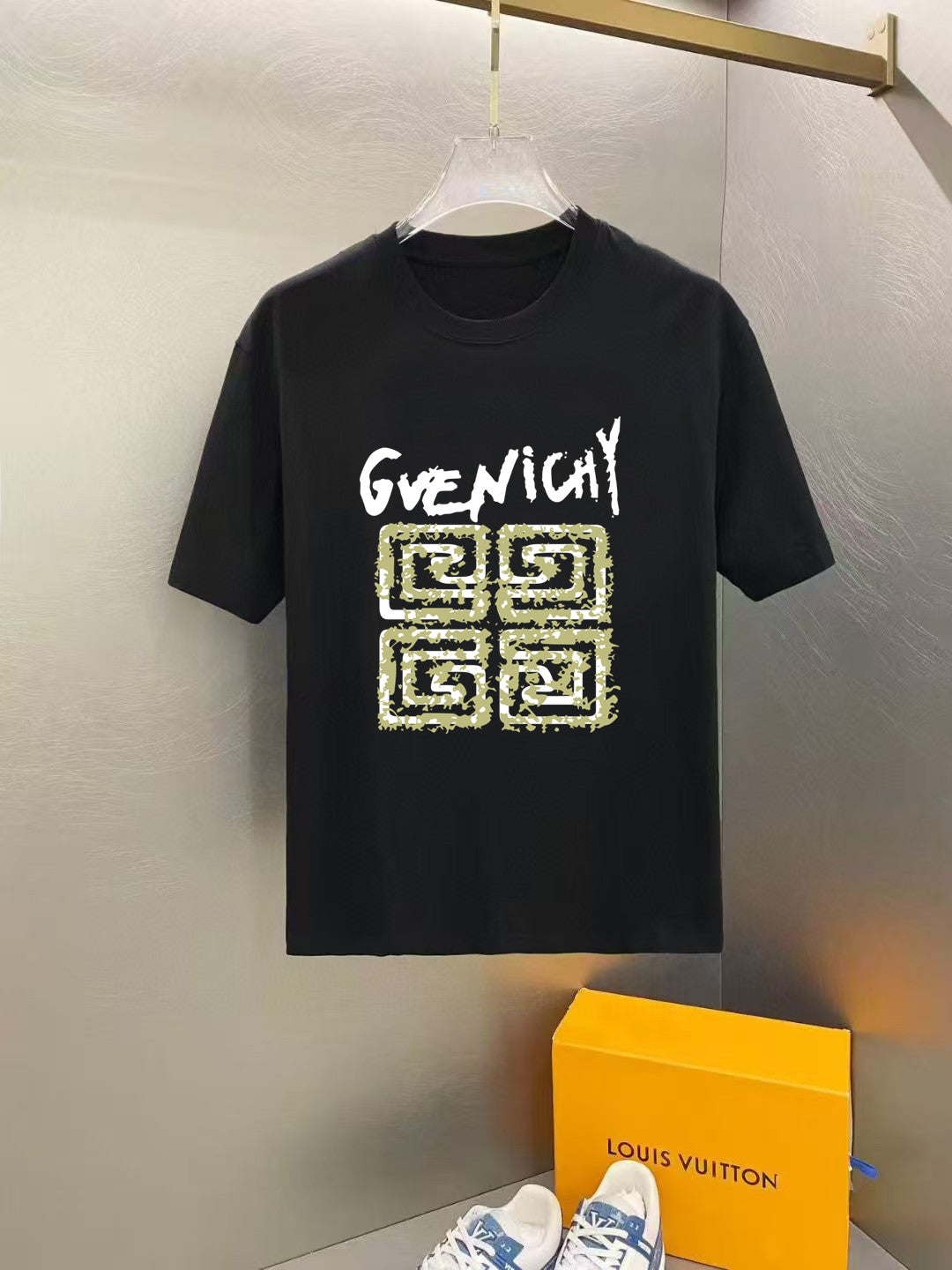 LuxluxHouse Best Quality Clothes Givenchy T-shirt