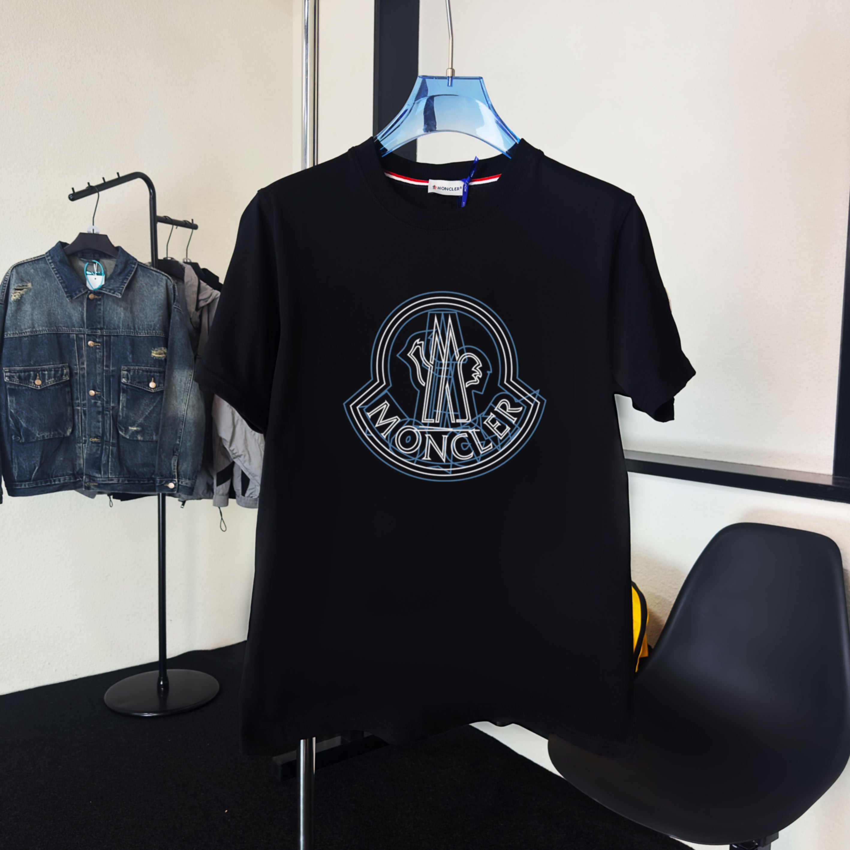 LuxluxHouse Best Quality Clothes T-shirt Moncler