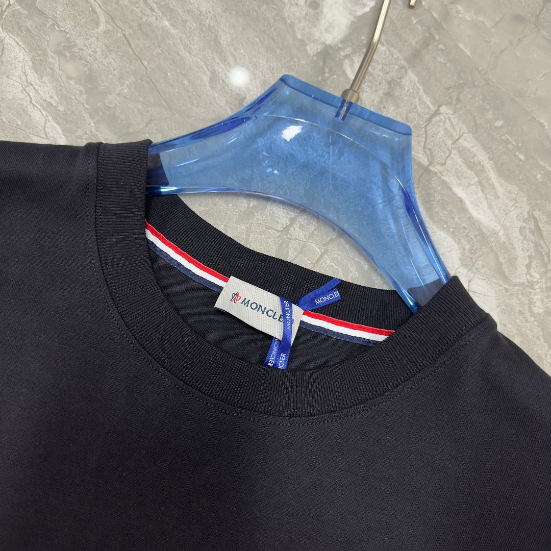 LuxluxHouse Best Quality Clothes T-shirt Moncler