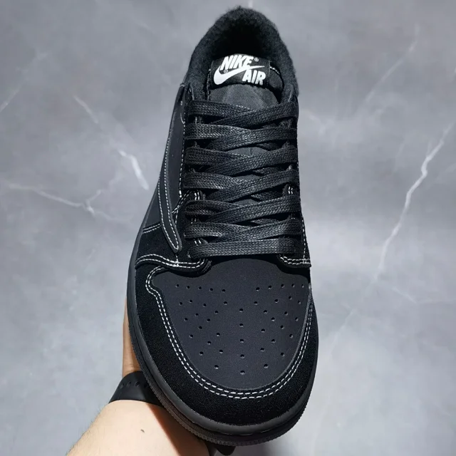 XC Batch-Air Jordan 1 × Travis Scott “Black/Phantom”