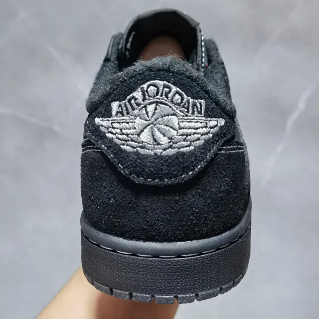 XC Batch-Air Jordan 1 × Travis Scott “Black/Phantom”