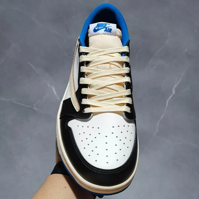 XC Batch-Air Jordan 1 × Travis Scott “Fragments”