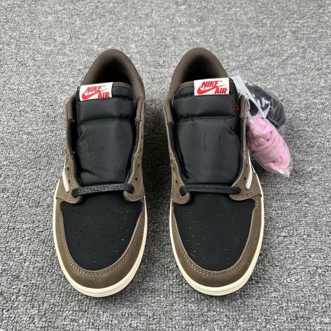 HP Batch-Air Jordan 1 × Travis Scott “Mocha”