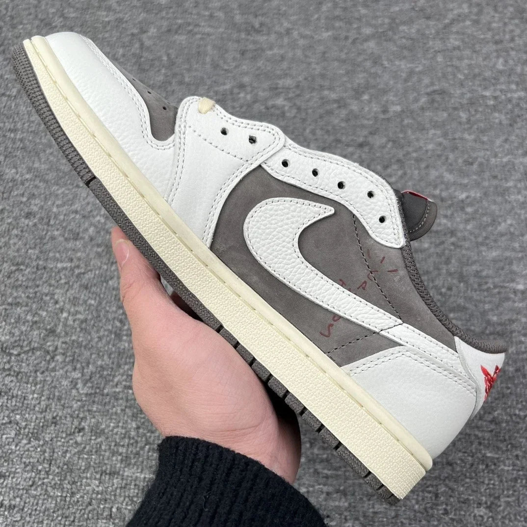 HP Batch-Air Jordan 1 × Travis Scott “Reverse Mocha”