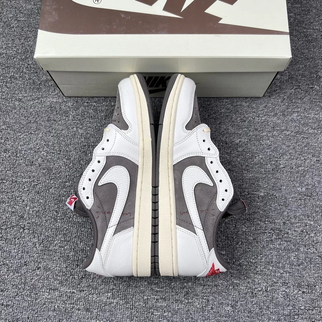 HP Batch-Air Jordan 1 × Travis Scott “Reverse Mocha”