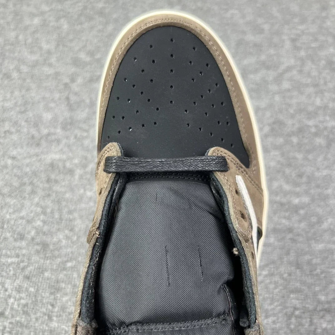 HP Batch-Air Jordan 1 × Travis Scott “Mocha”
