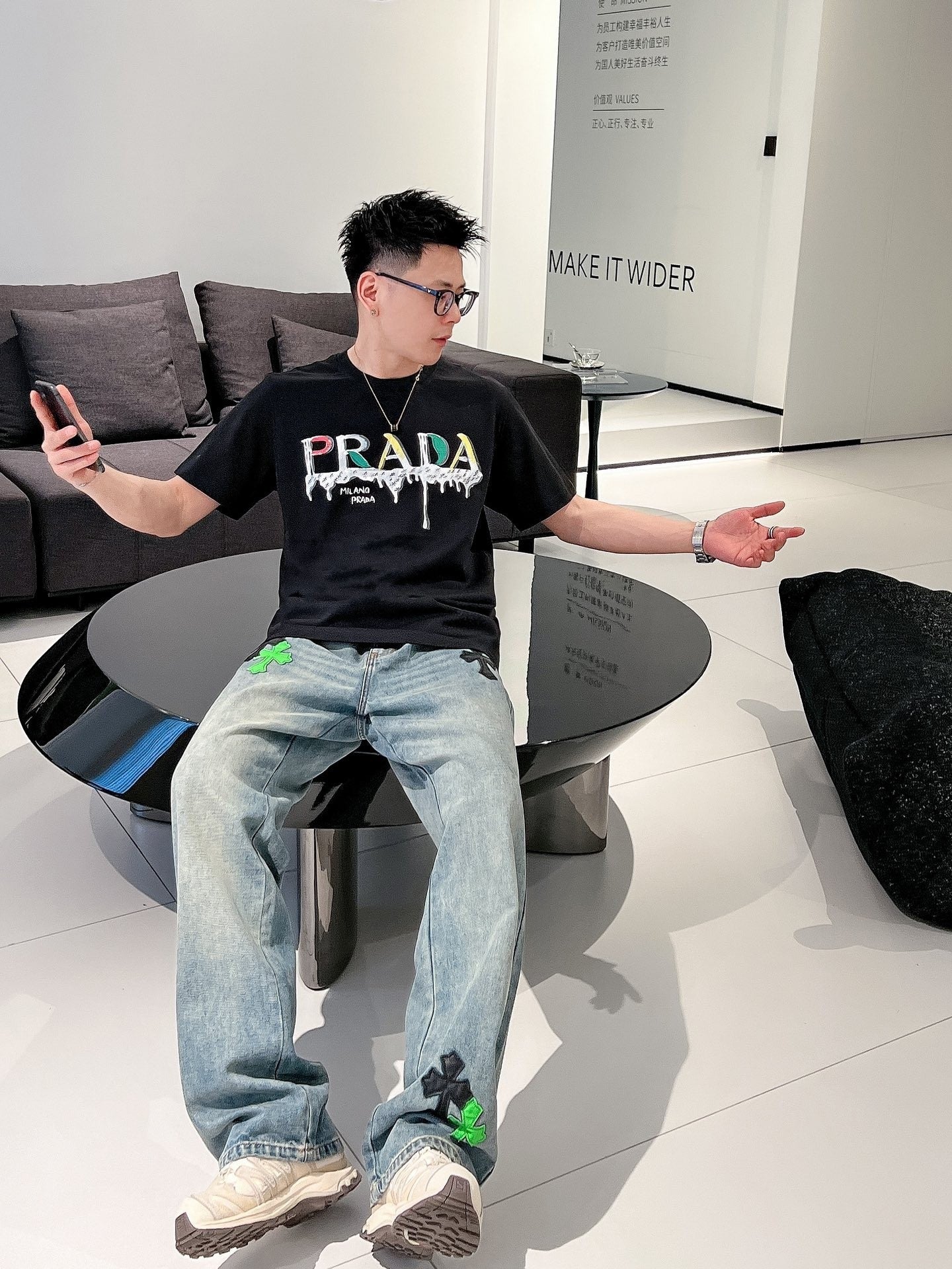 LuxluxHouse Best Quality Clothes Balenciaga T-shirt