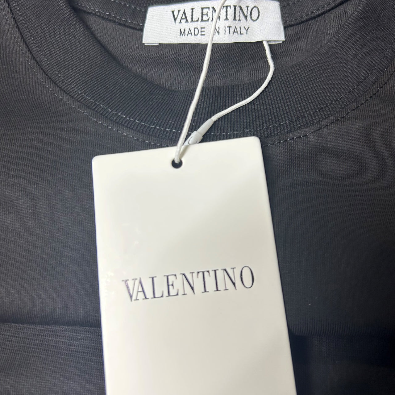 LuxluxHouse Best Quality Clothes Valentino T-shirt
