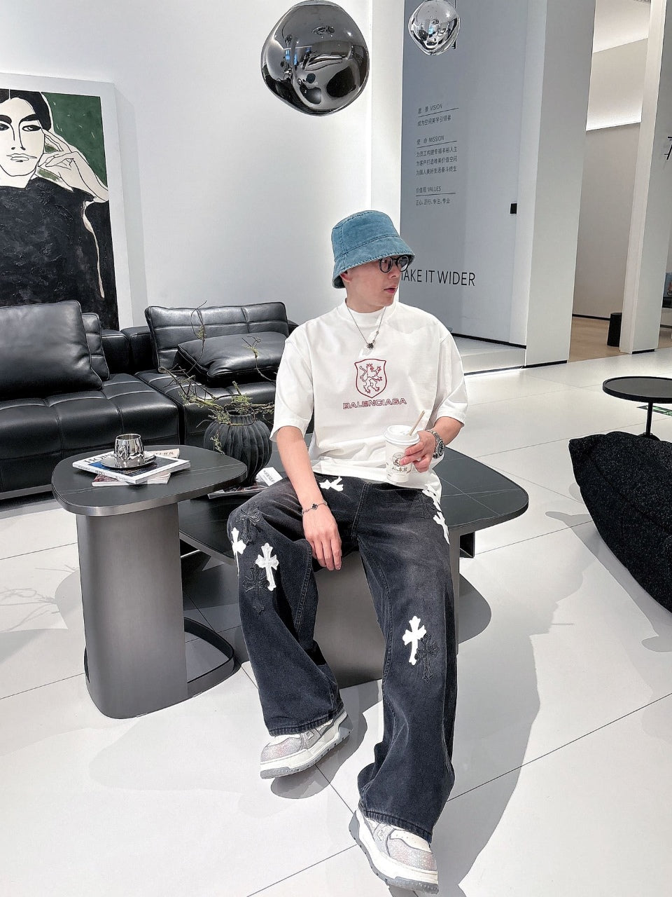 LuxluxHouse Best Quality Clothes Balenciaga T-shirt