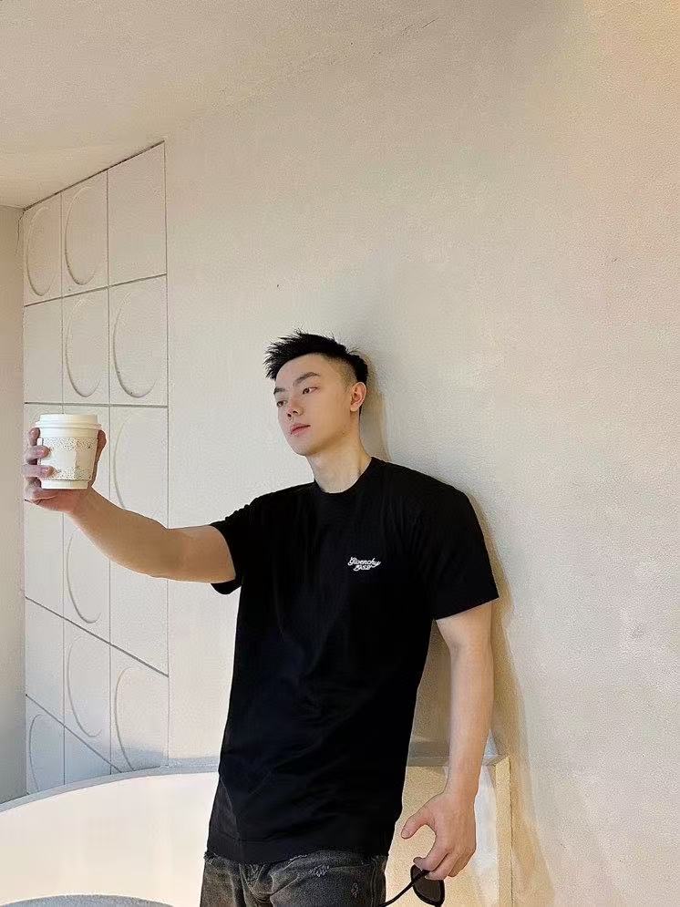 LuxluxHouse Best Quality Clothes Balenciaga T-shirt
