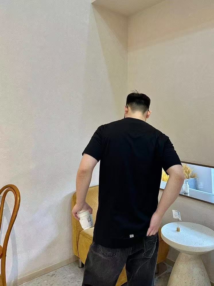 LuxluxHouse Best Quality Clothes Balenciaga T-shirt
