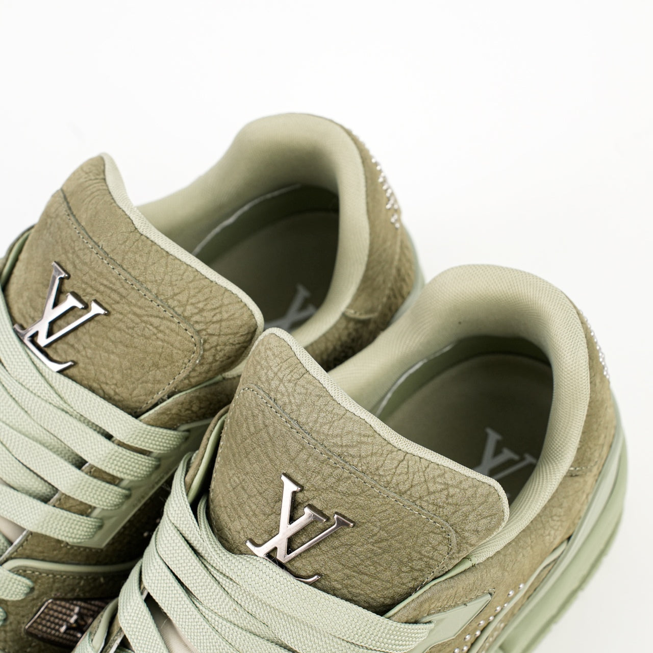 LuxluxHouse Best Quality Shoes Louis Vuitton