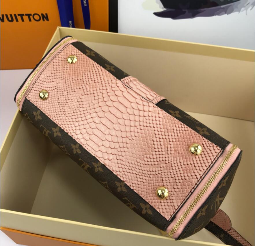 LuxluxHouse Great quality Louis Vuitton Bag Top Quality 30*26*12cm Free shipping