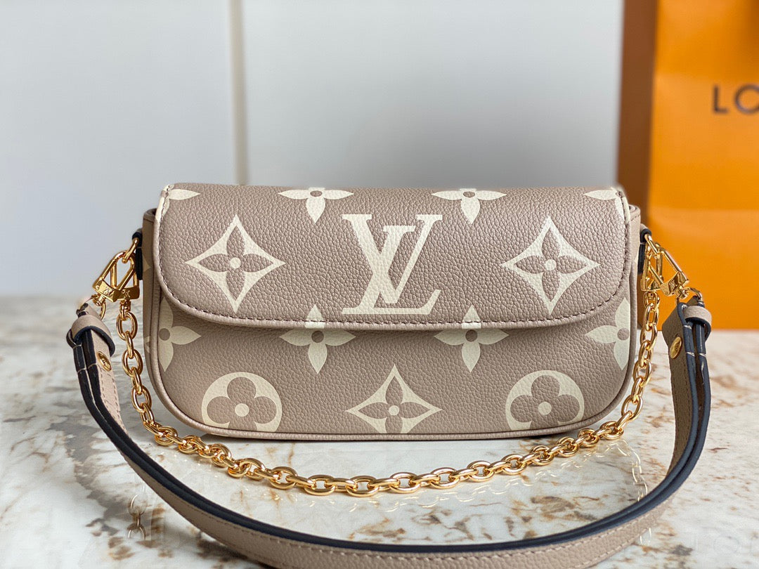 Louis Vuitton Top Bag (LuxluxHouse)