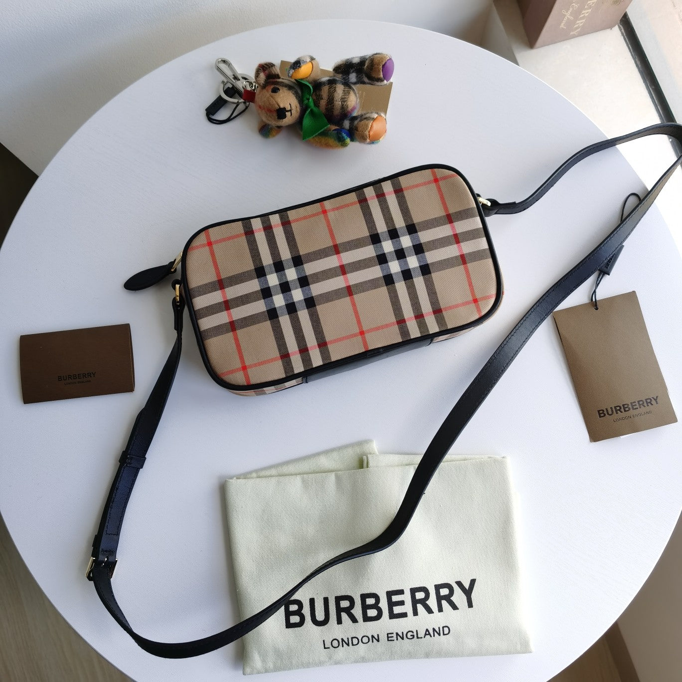 LuxluxHouse Great quality Burberry Bag Top Quality 23*4.7*13cm Free shipping