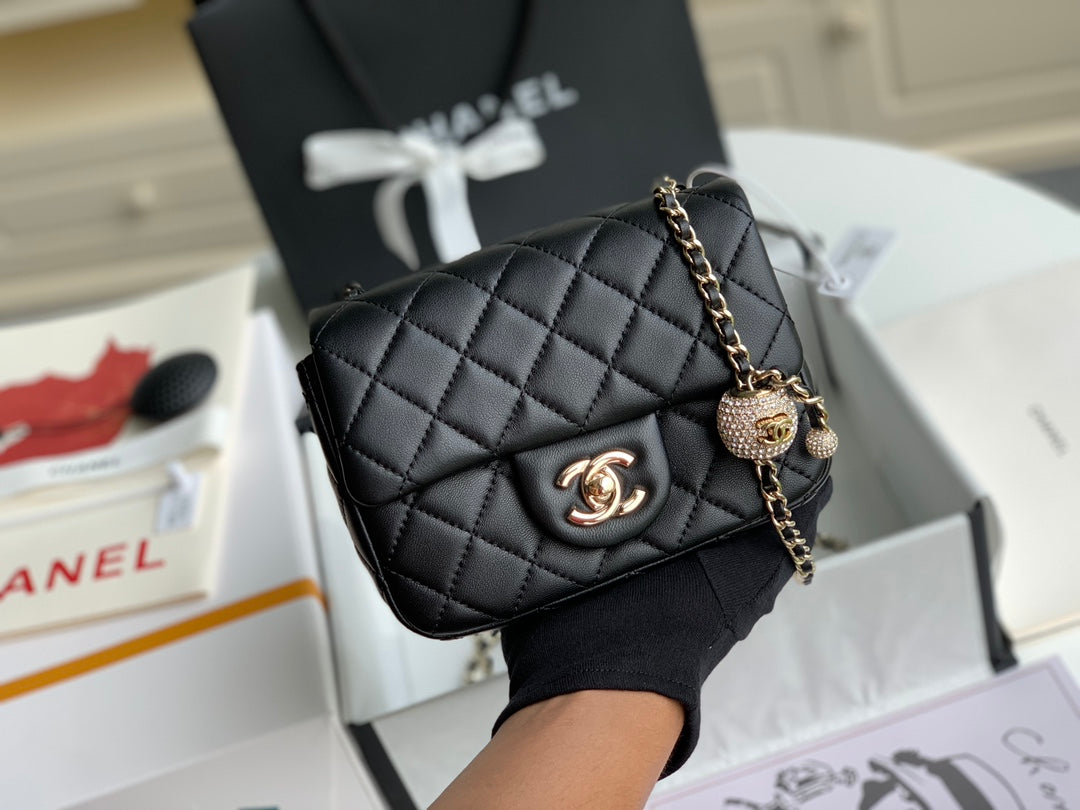 LuxluxHouse Great quality Chanel Top Bag 18cm Free shipping