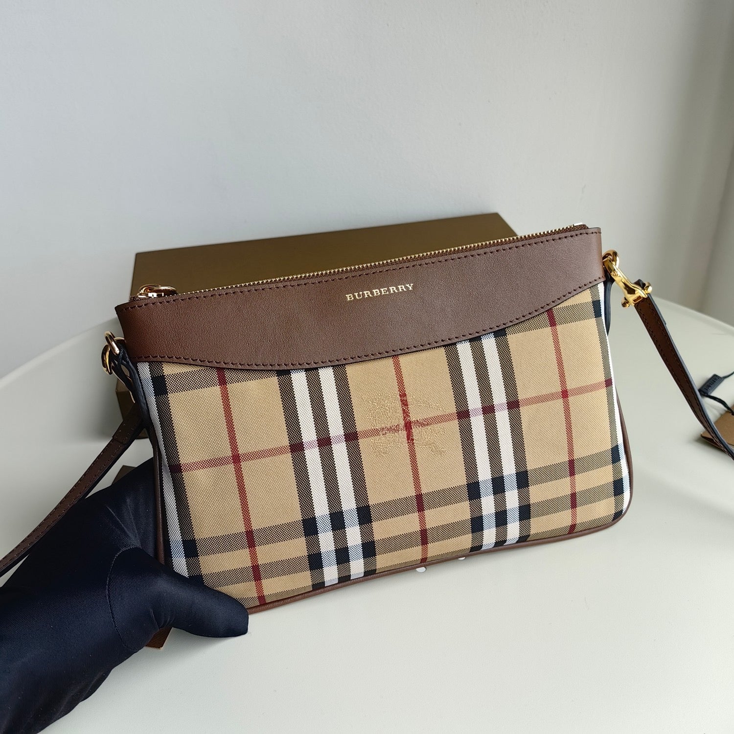 Free shipping LuxluxHouseBurberry Bag Top Quality