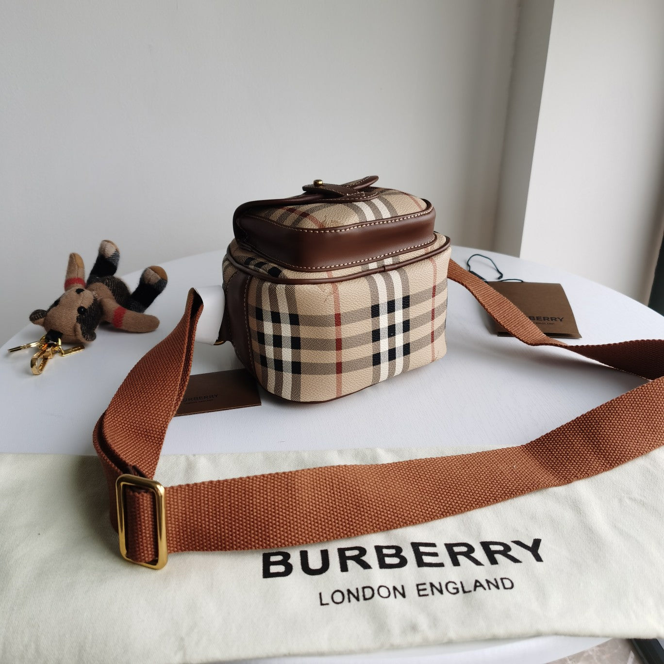 LuxluxHouse Great quality Burberry Bag Top Quality 15*10*17cm Free shipping