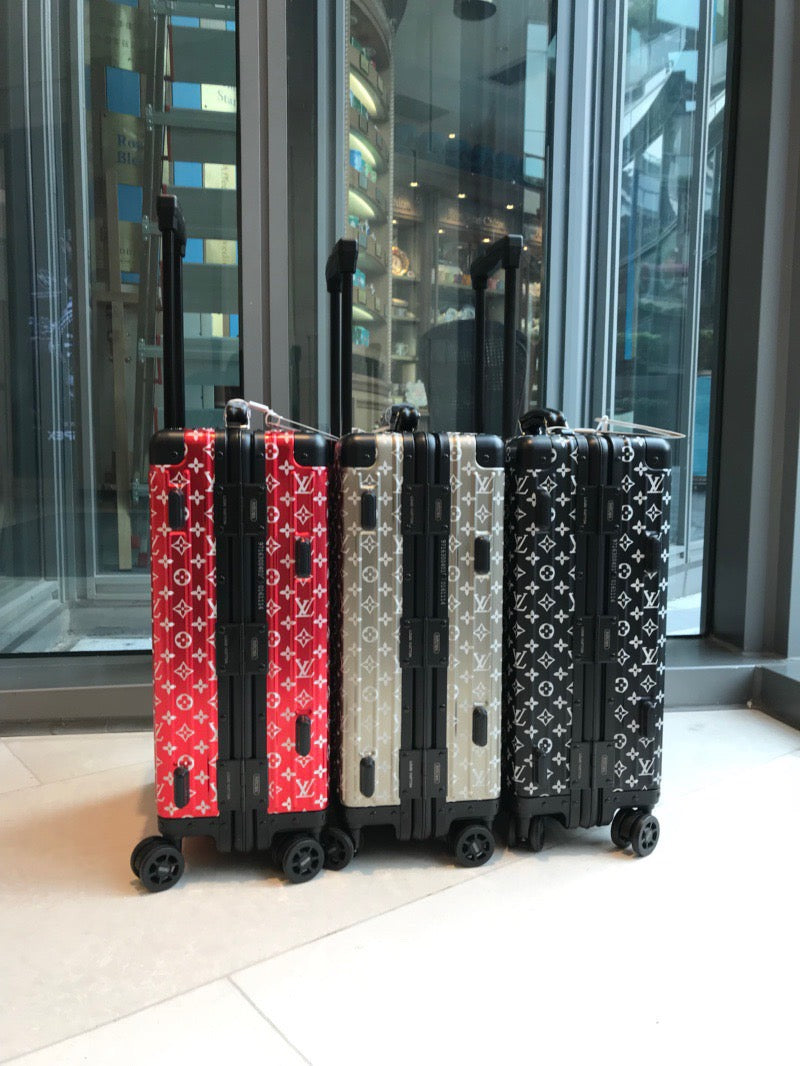 L*V S*upreme r*imowa Luggage (LuxluxHouse)