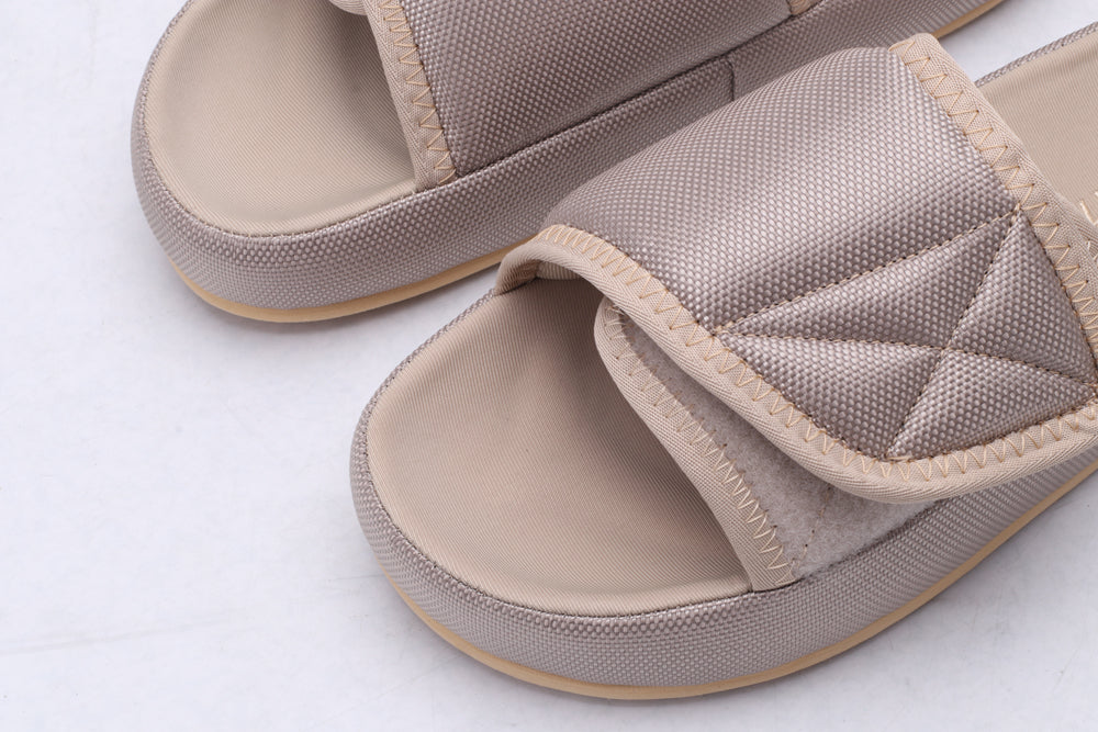 LuxluxHouse Great quality LuxluxHouse Great quality Yeezy Slide Free shipping