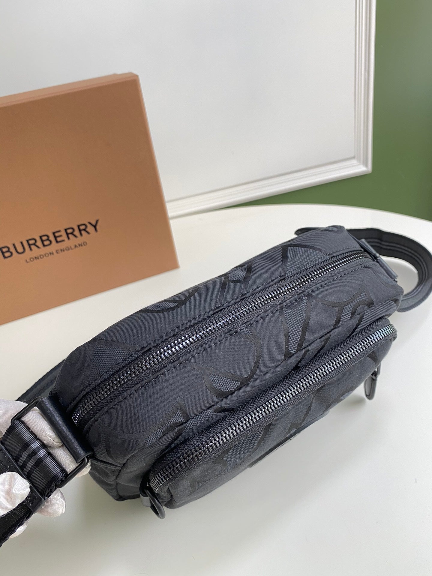 LuxluxHouse Great quality Burberry Bag Top Quality 23*15*7cm Free shipping