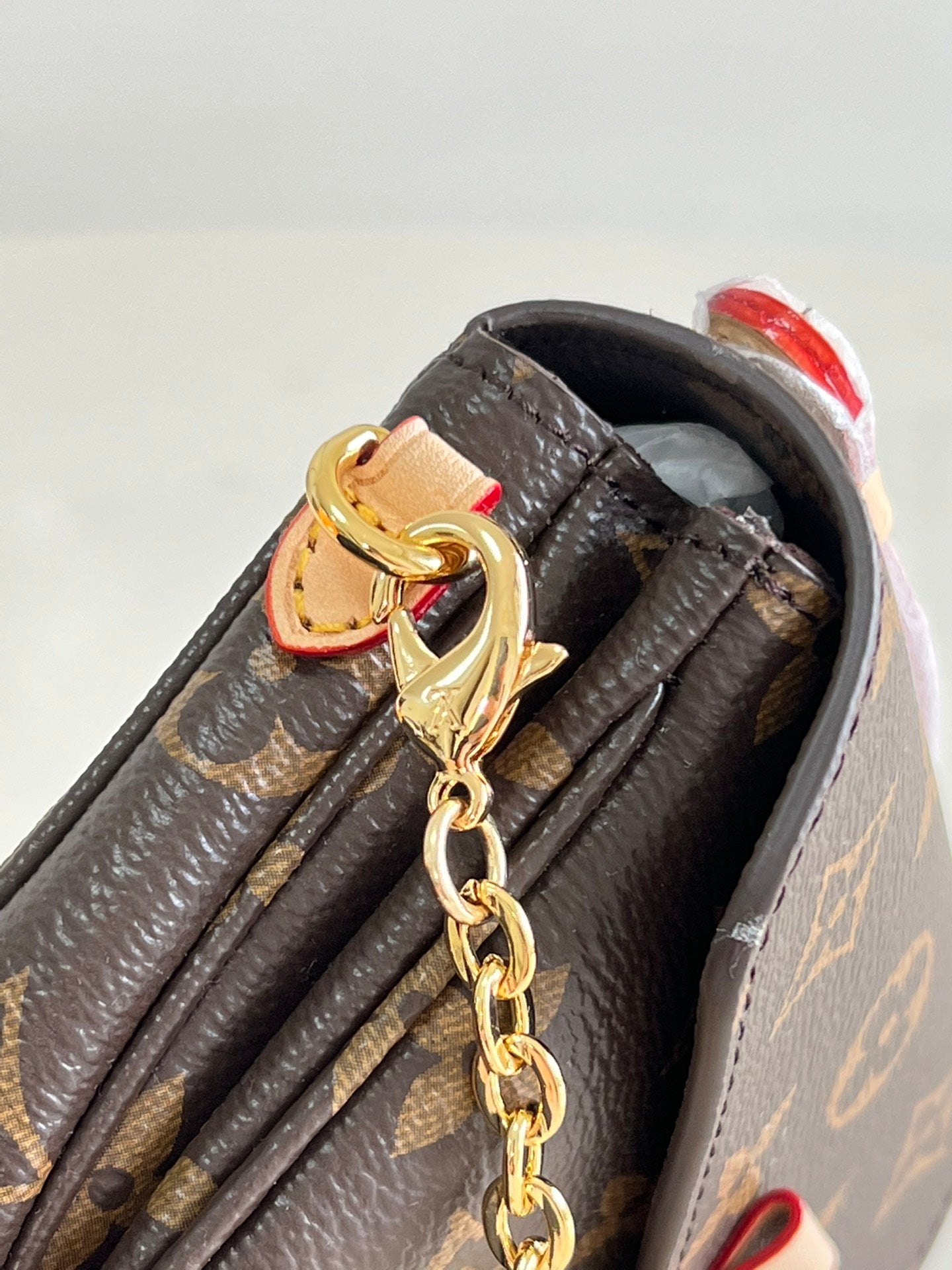 LuxluxHouse Great quality Louis Vuitton Bag Top Quality 14*11*3.5CM Free shipping