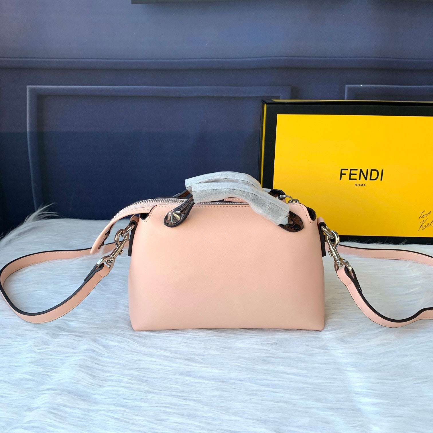 LuxluxHouse Great quality Fendi Top Bag 21*12.5*9.5cm Free shipping