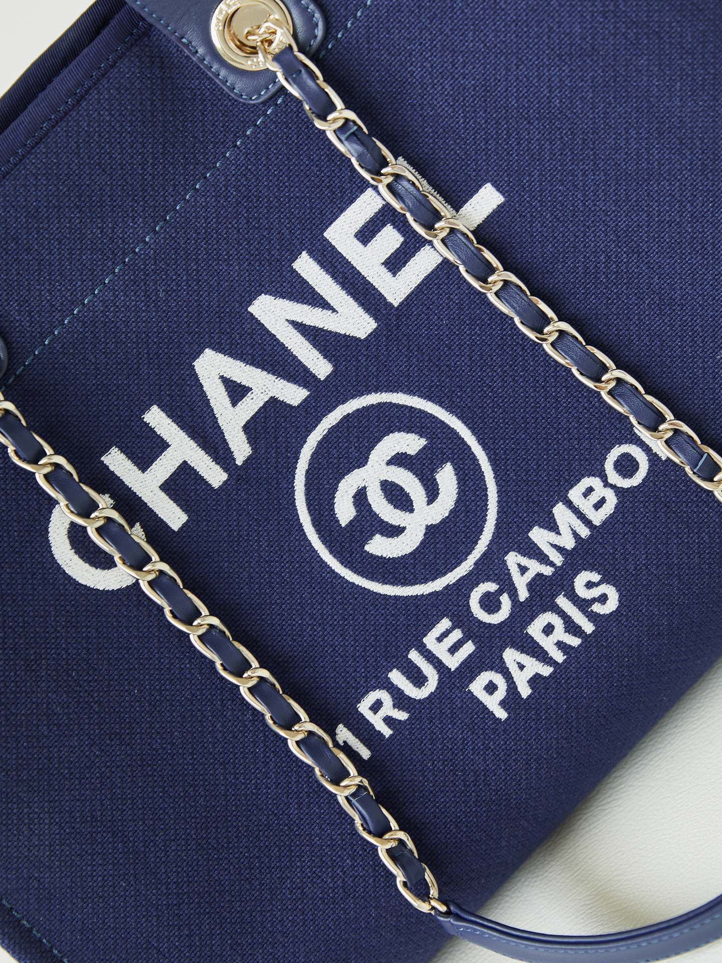 Chanel Top Bag 66941 LuxluxHouse