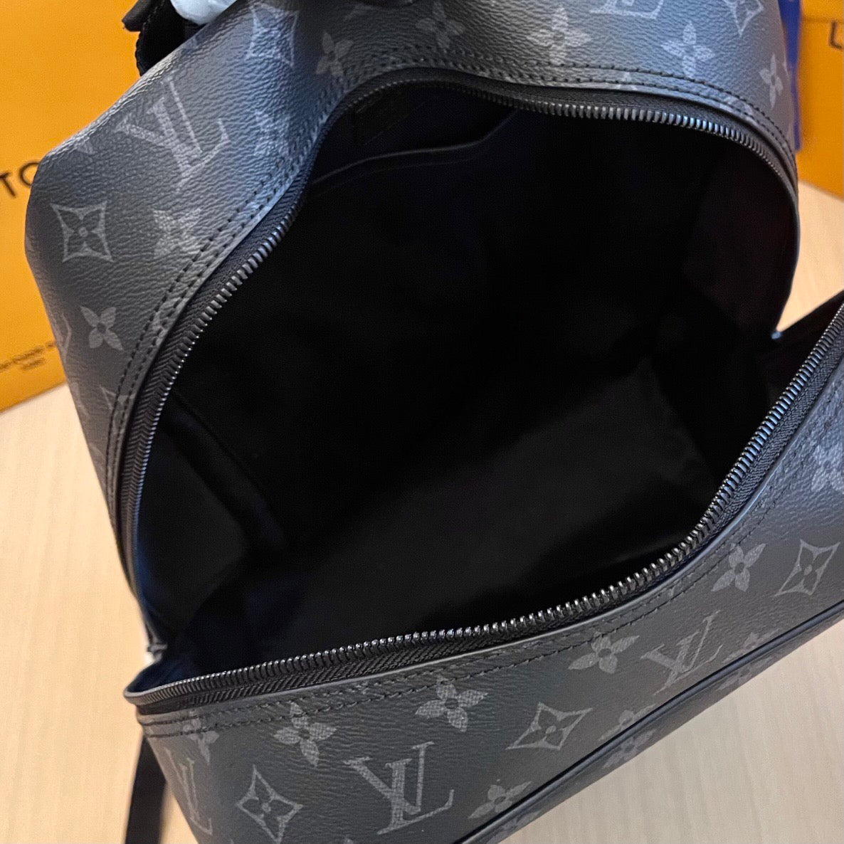 Louis Vuitton Top Bag (LuxluxHouse)