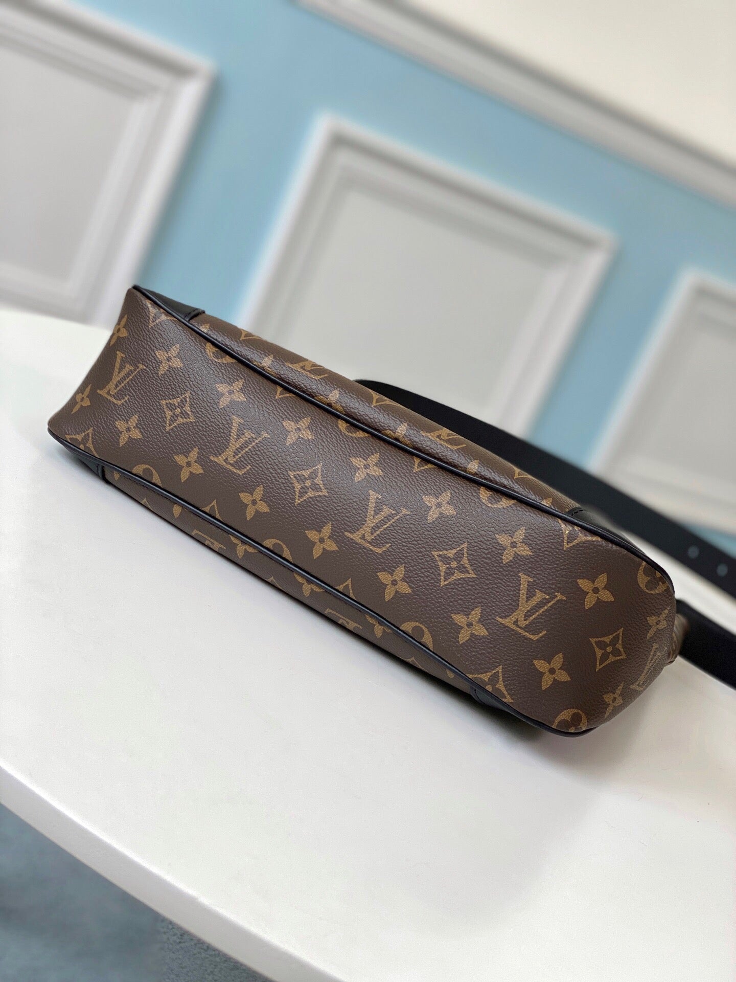 LuxluxHouse Great quality Louis Vuitton Top Bag 31.0 x 27.0 x 11.0 CM Free shipping