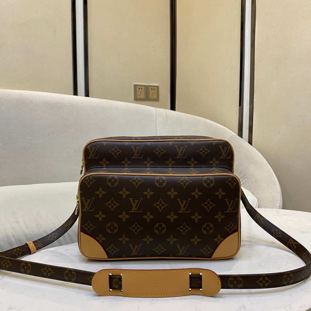 LuxluxHouse Great quality Louis Vuitton Top Bag 28*12.5*20CM Free shipping