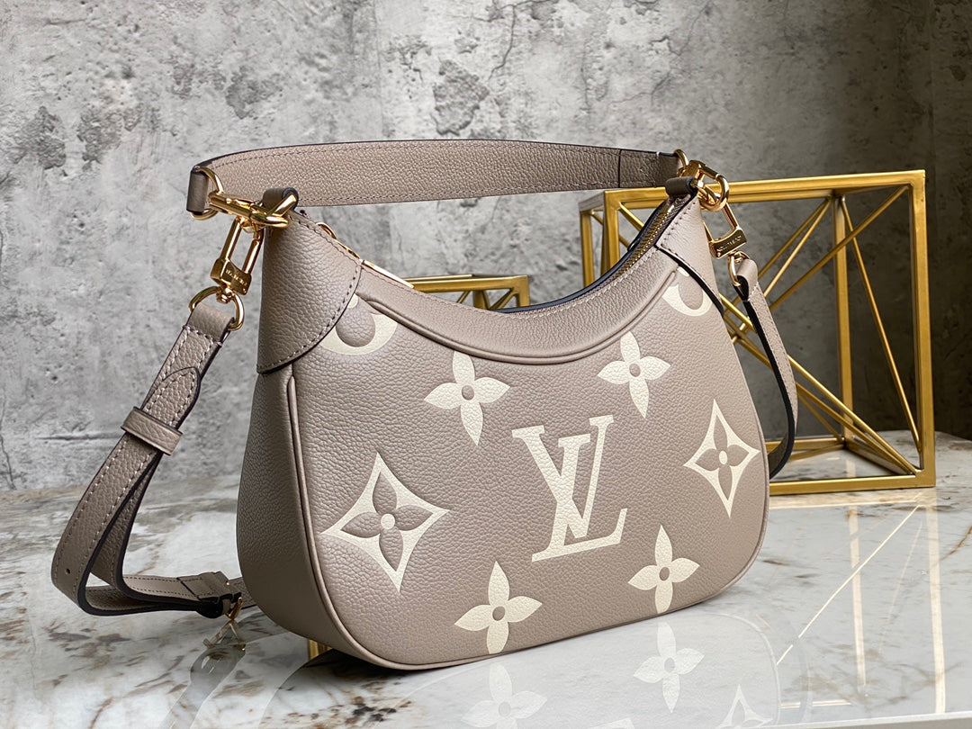 LuxluxHouse Great quality Louis Vuitton Bag Top Quality 22*14*9CM Free shipping