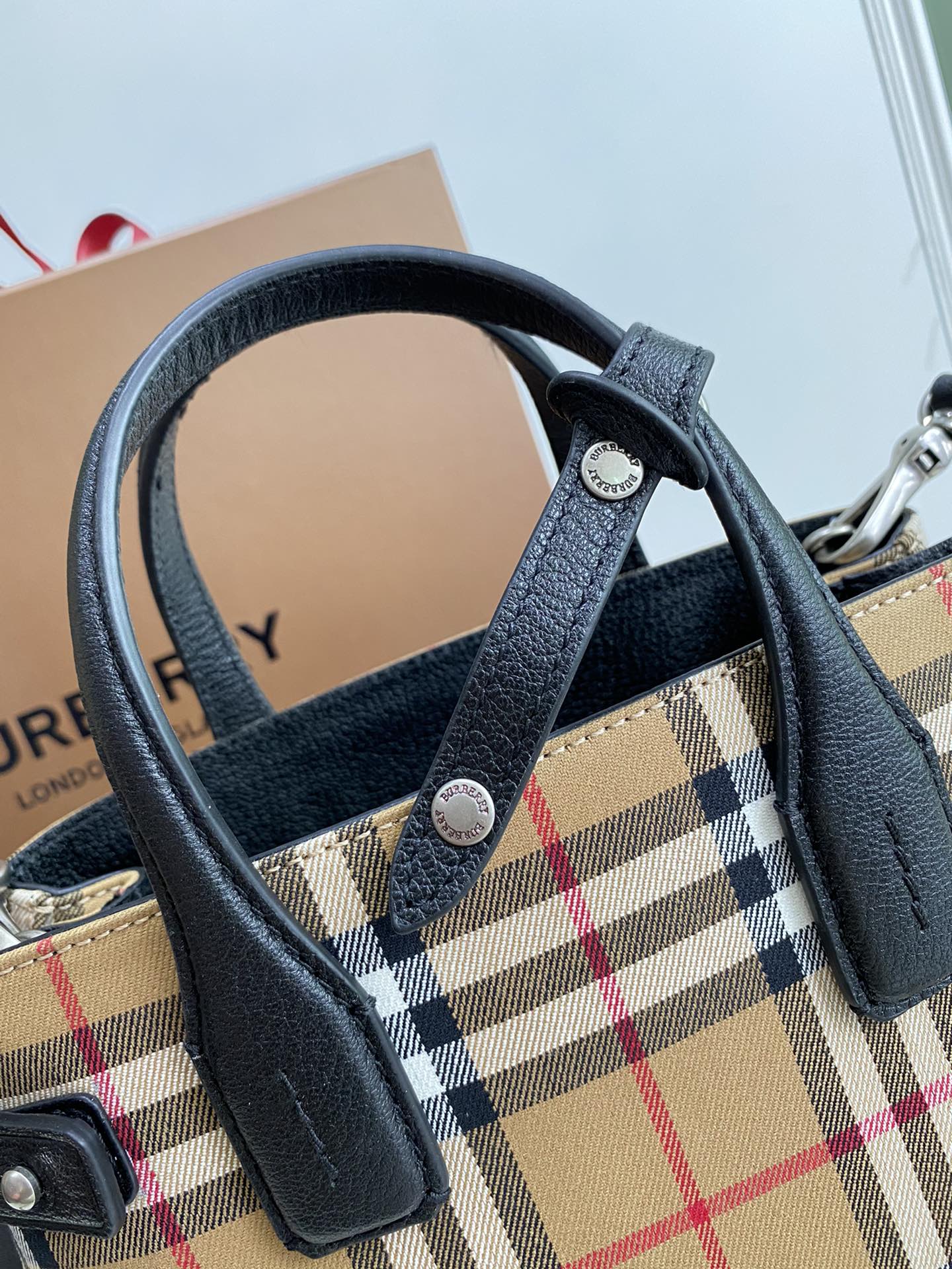 LuxluxHouse Great quality Burberry Bag Top Quality 25*12*19cm Free shipping