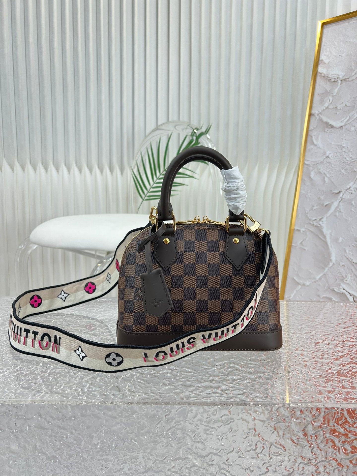 LuxluxHouse Great quality Louis Vuitton Top Bag 23.5*17.5*11.5cm Free shipping