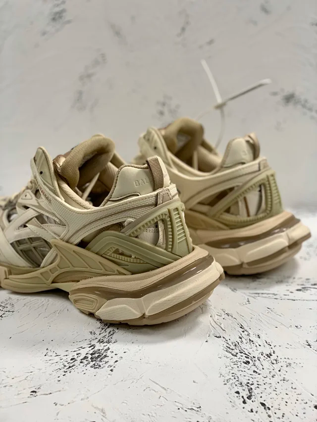 OK batch-Balenciaga track2 sneaker