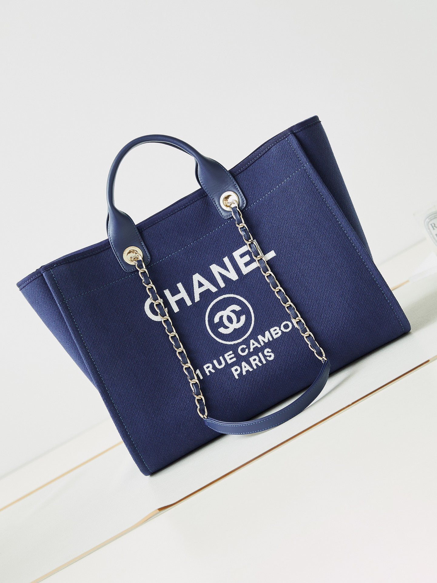 Chanel Top Bag 66941 LuxluxHouse