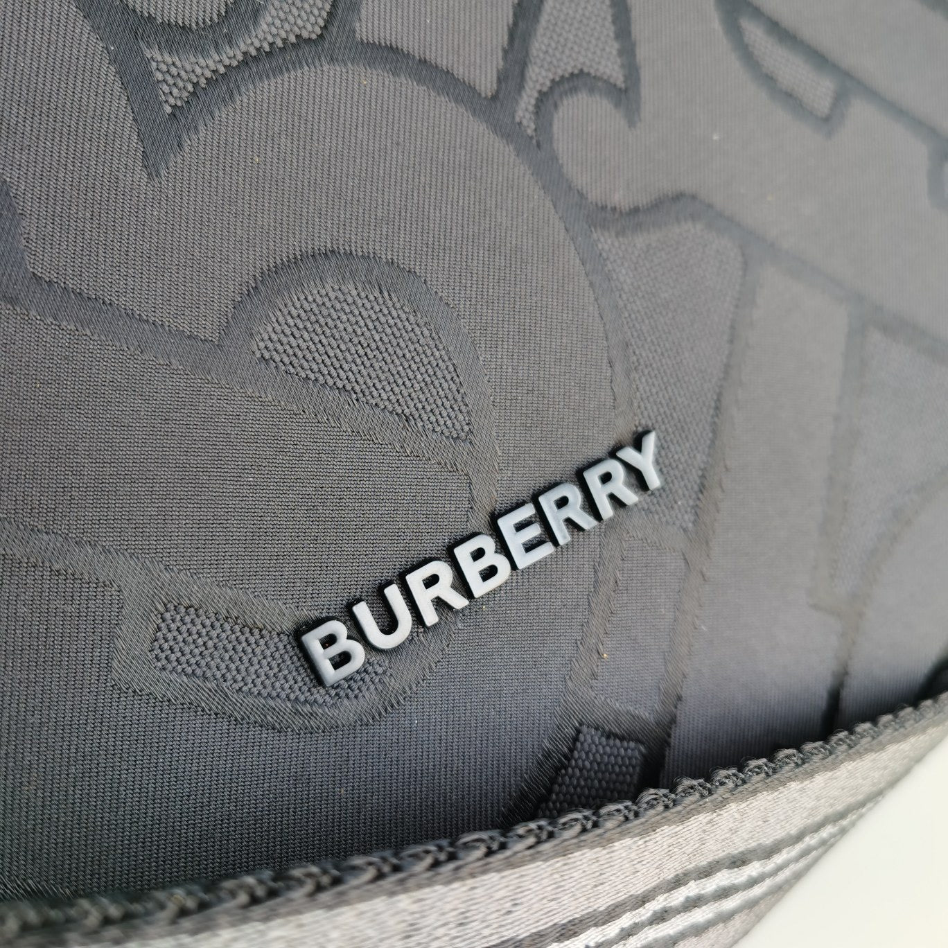 Free shipping LuxluxHouseBurberry Bag Top Quality