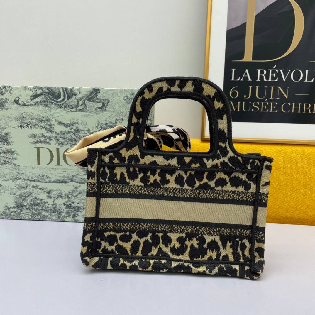 Free shipping LuxluxHouse Dior Bag Top Quality 22.5*24.*8cm