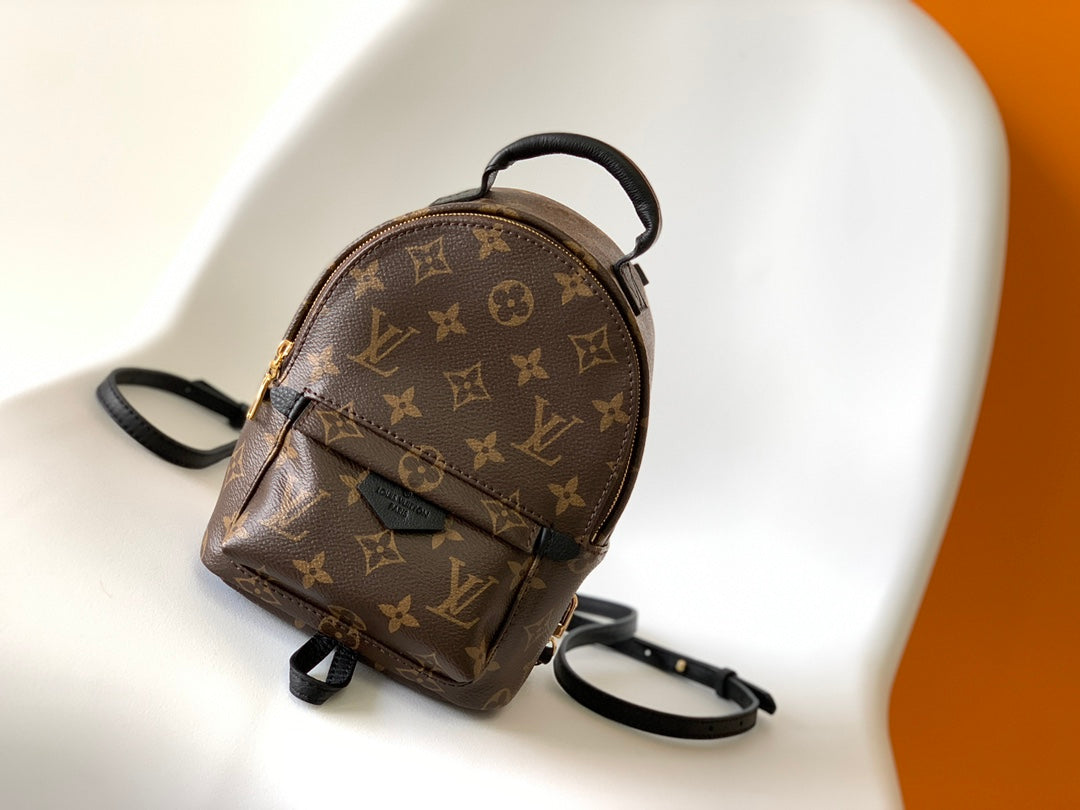 LuxluxHouse Great quality Louis Vuitton Bag Top Quality 15*22*9cm Free shipping